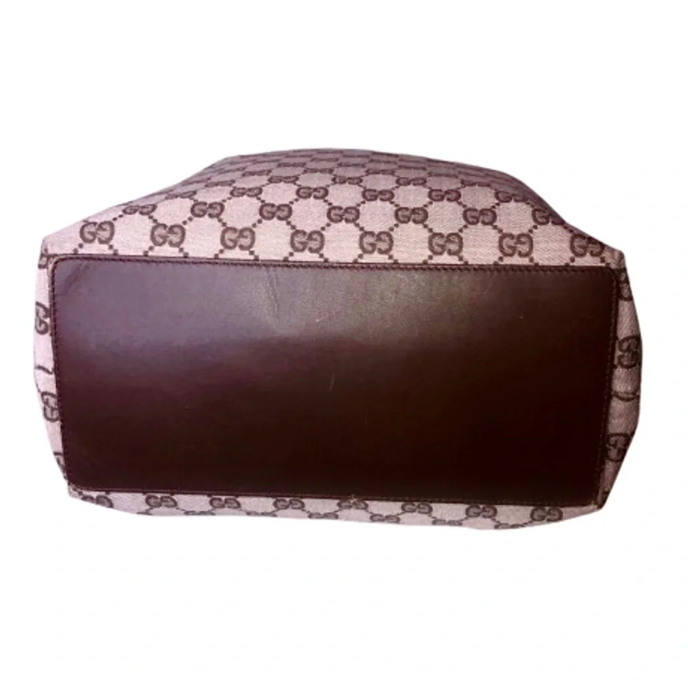 GUCCI GG Taupe and Brown Leather Shoulder Bag Shopper Interior Zip Pocket AUTH